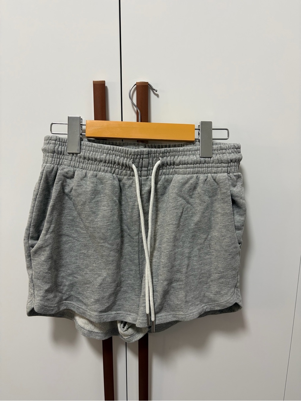 H&M Gray Drawstring Athletic Shorts - Picture 1 of 3
